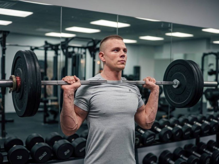 Créatine et sommeil : son impact sur la récupération et la performance musculaire